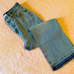 Loft wide leg jeans, size 8. Raw hem